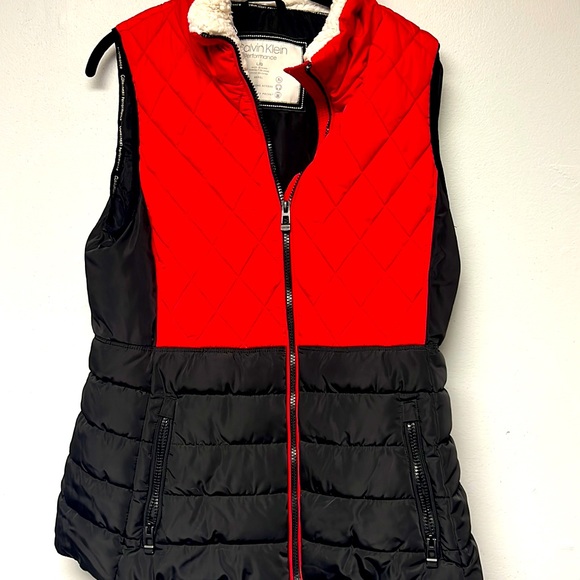 Calvin Klein Vest Size L - Picture 2 of 5